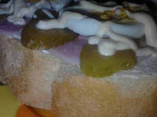 Sendvič sa šunkom i jajima